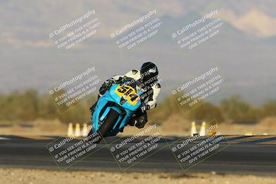 media/Dec-07-2024-CVMA (Sat) [[21c5f1ef85]]/Race 13-Amateur Supersport Middleweight/